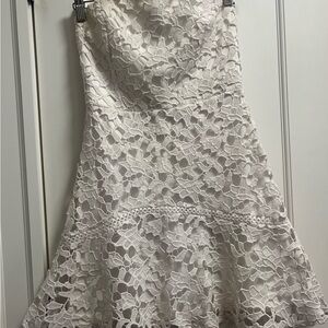 Elegant White Lace Dress